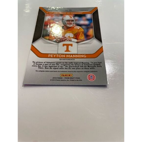 Peyton manning 2019 prizm refractor #73 mint - Picture 3 of 4